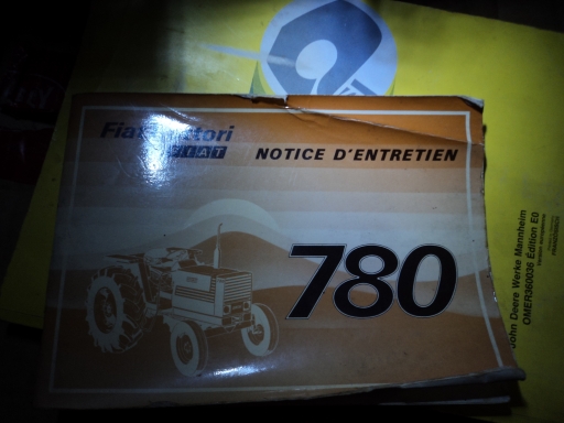 manuel entretien tracteur FIAT 780