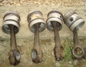 Pistons / segments /bielles pour tracteur IH B414